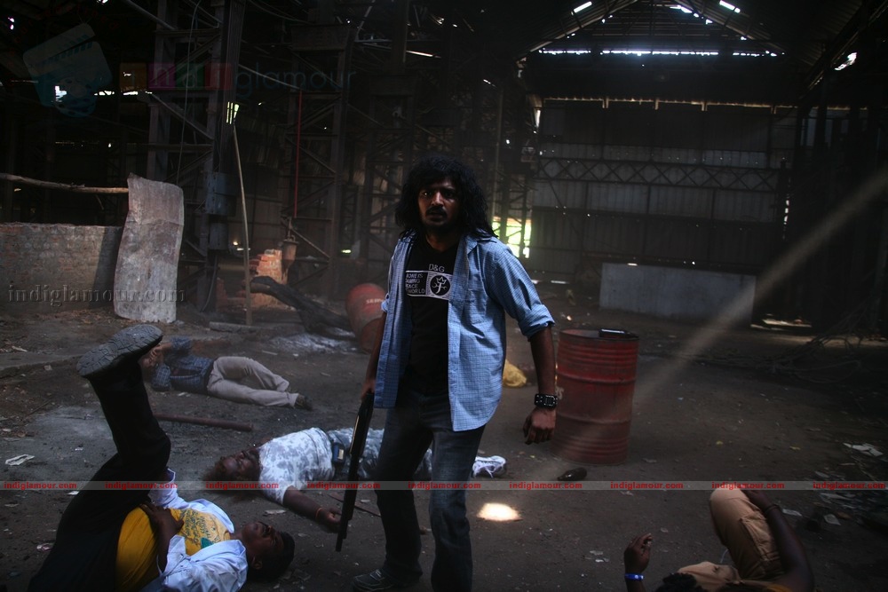 Tamizh Padam Movie hd photo