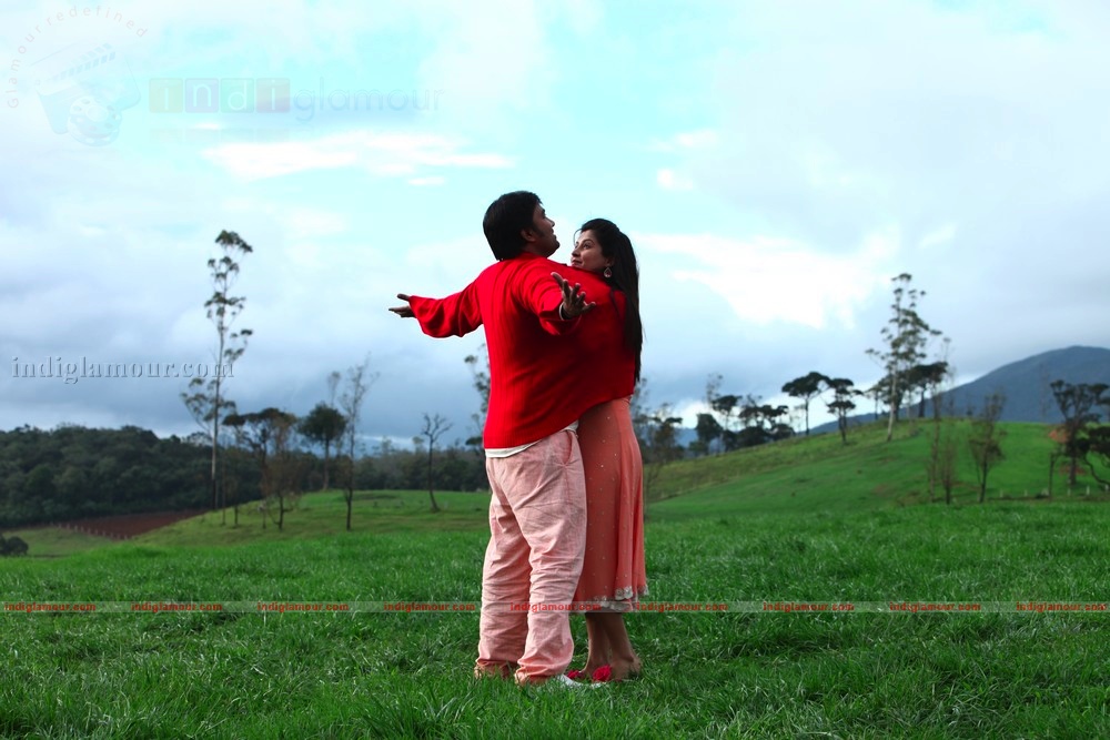 Tamizh Padam Movie hd photo