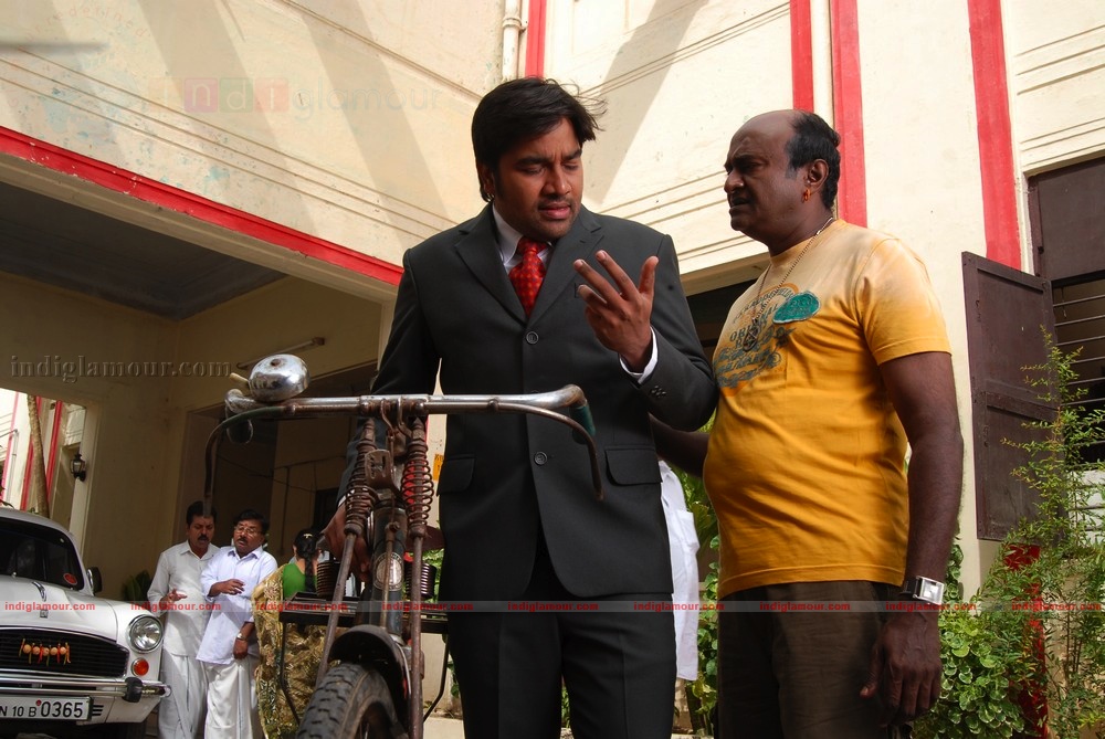 Tamizh Padam Movie hd photo