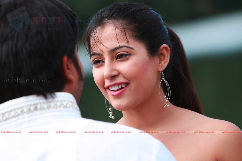 Tamizh Padam Movie hd photo