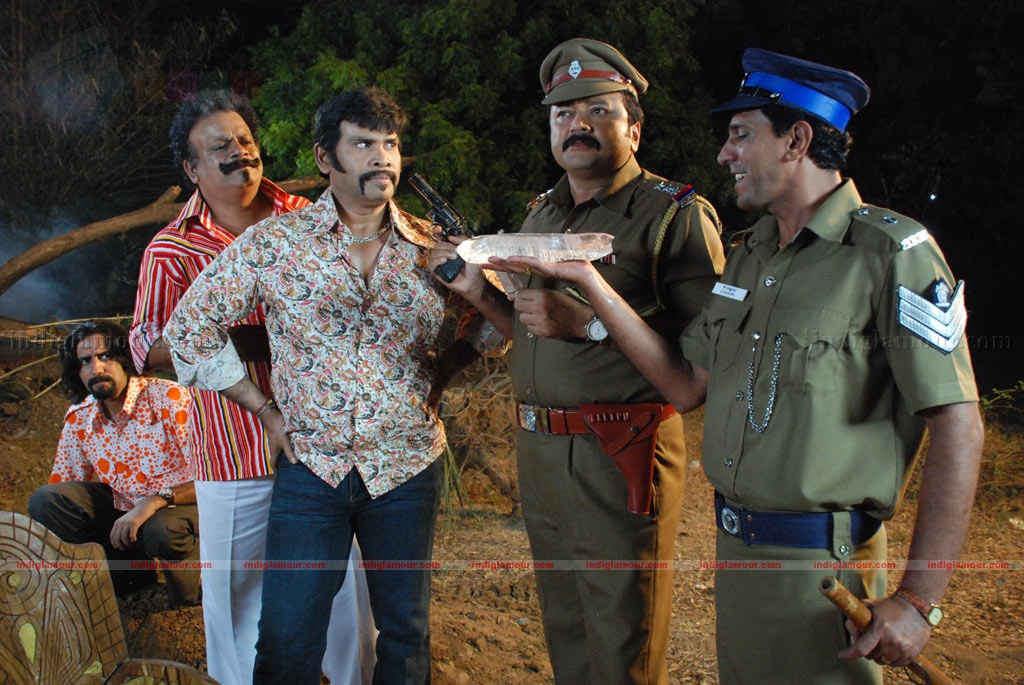 Kola Kolaya Mundhirika Movie hd photo