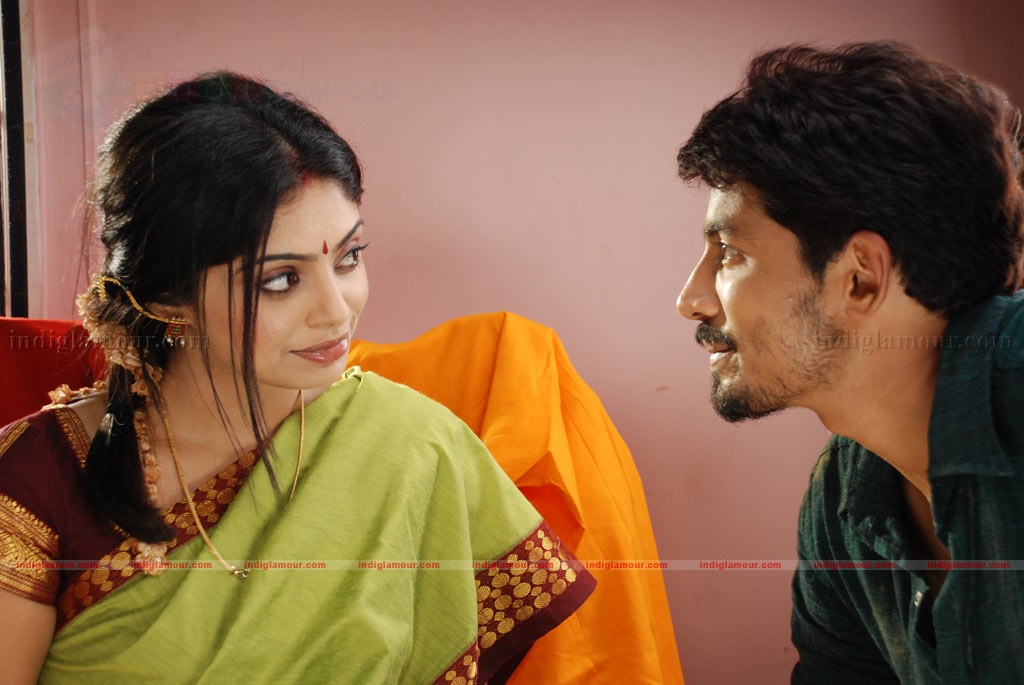 Kola Kolaya Mundhirika Movie hd photo