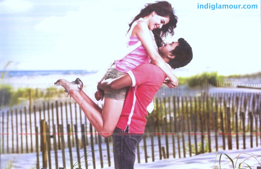 Velayutham Movie hd photo