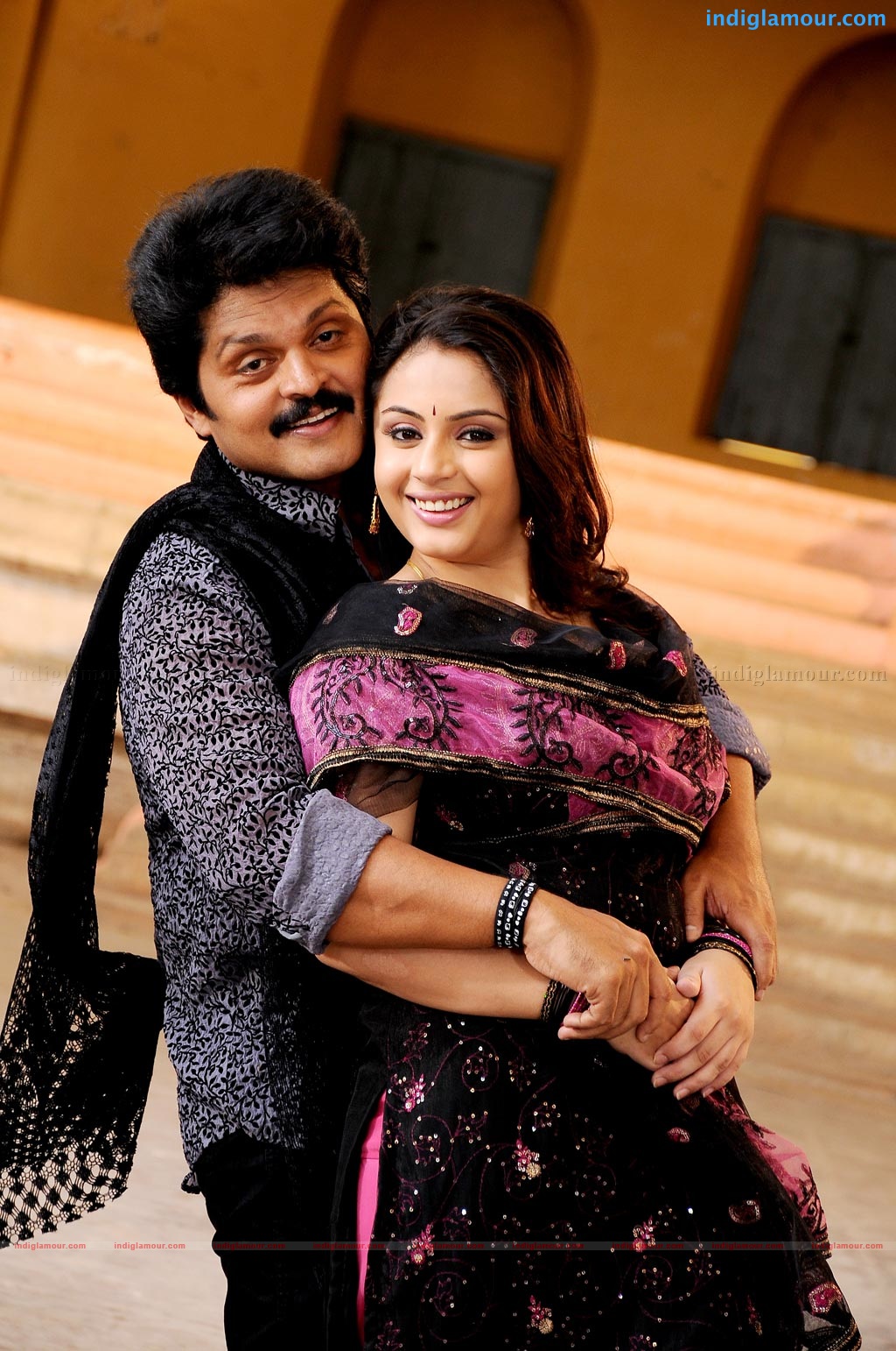 Irandumugam Movie hd photo