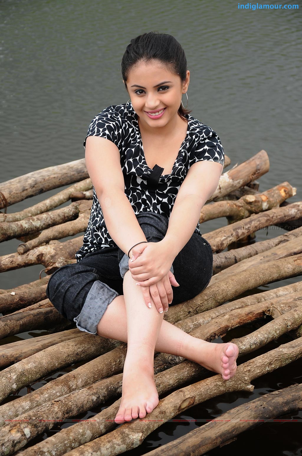 Irandumugam Movie hd photo