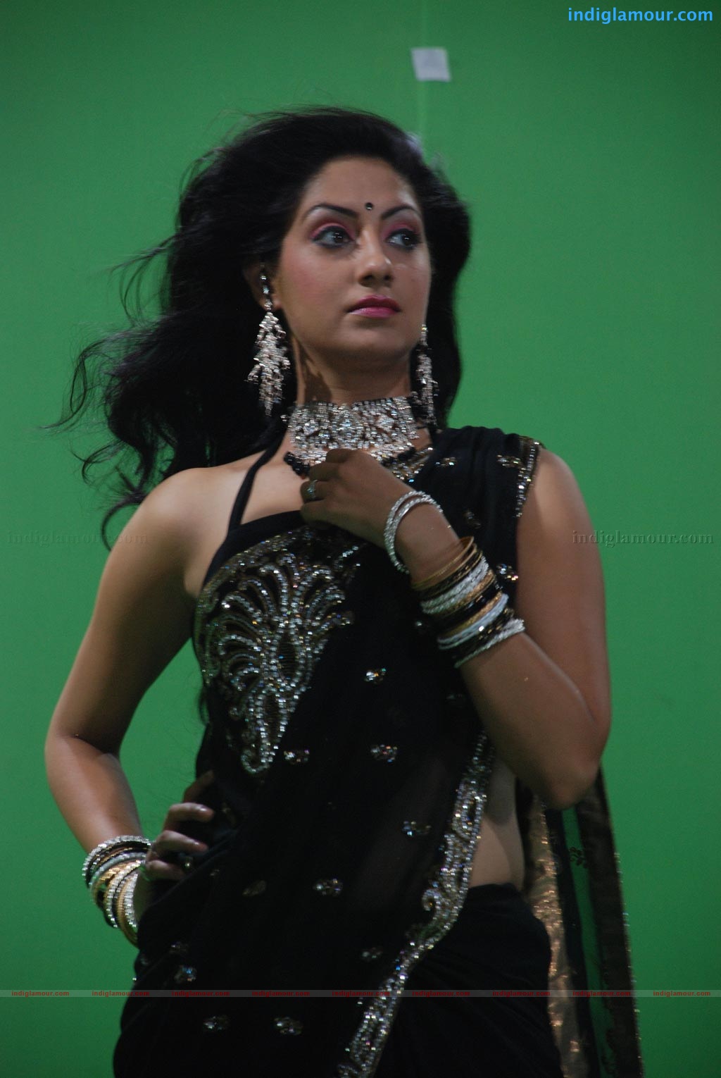 Naane Ennul Illai Movie hd photo