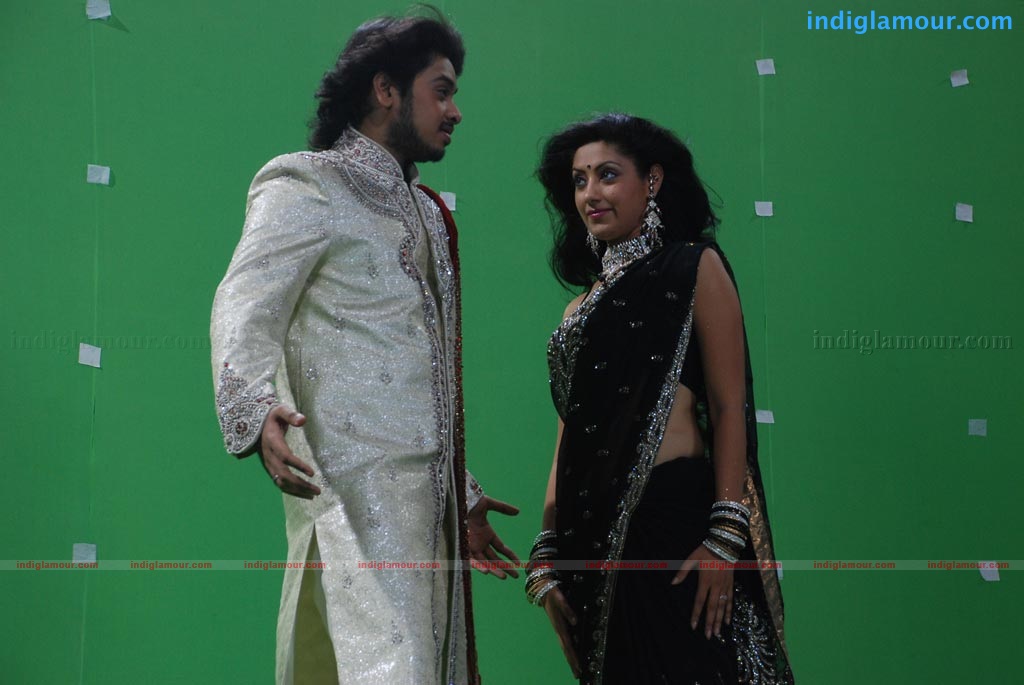 Naane Ennul Illai Movie hd photo