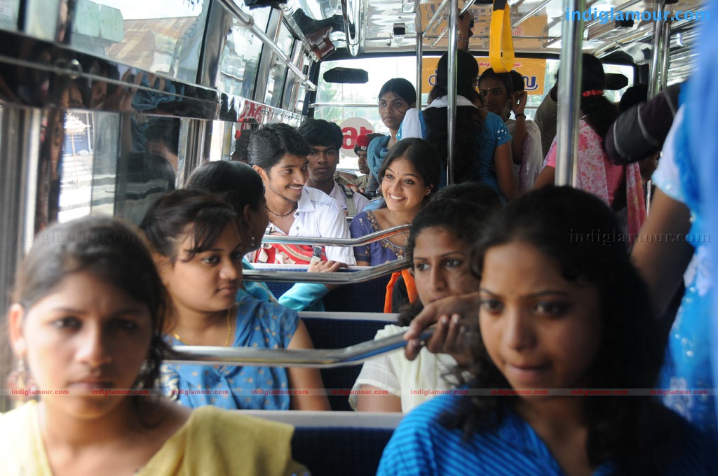 Kadhal Solla Vandhen Movie hd photo