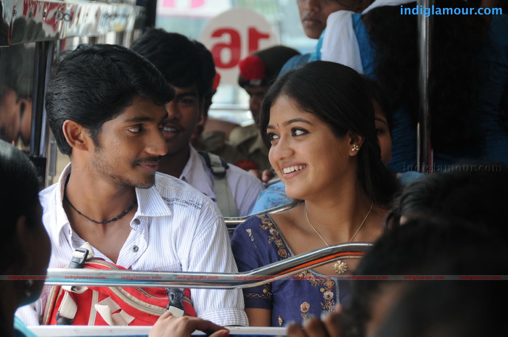 Kadhal Solla Vandhen Movie hd photo