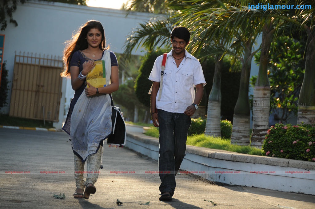 Kadhal Solla Vandhen Movie hd photo