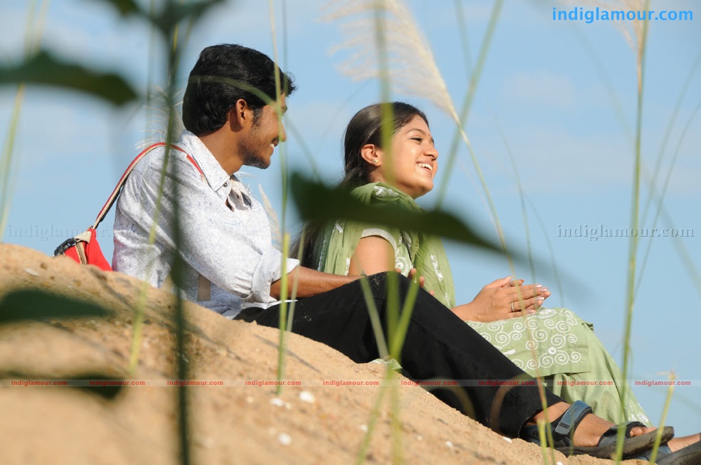 Kadhal Solla Vandhen Movie hd photo
