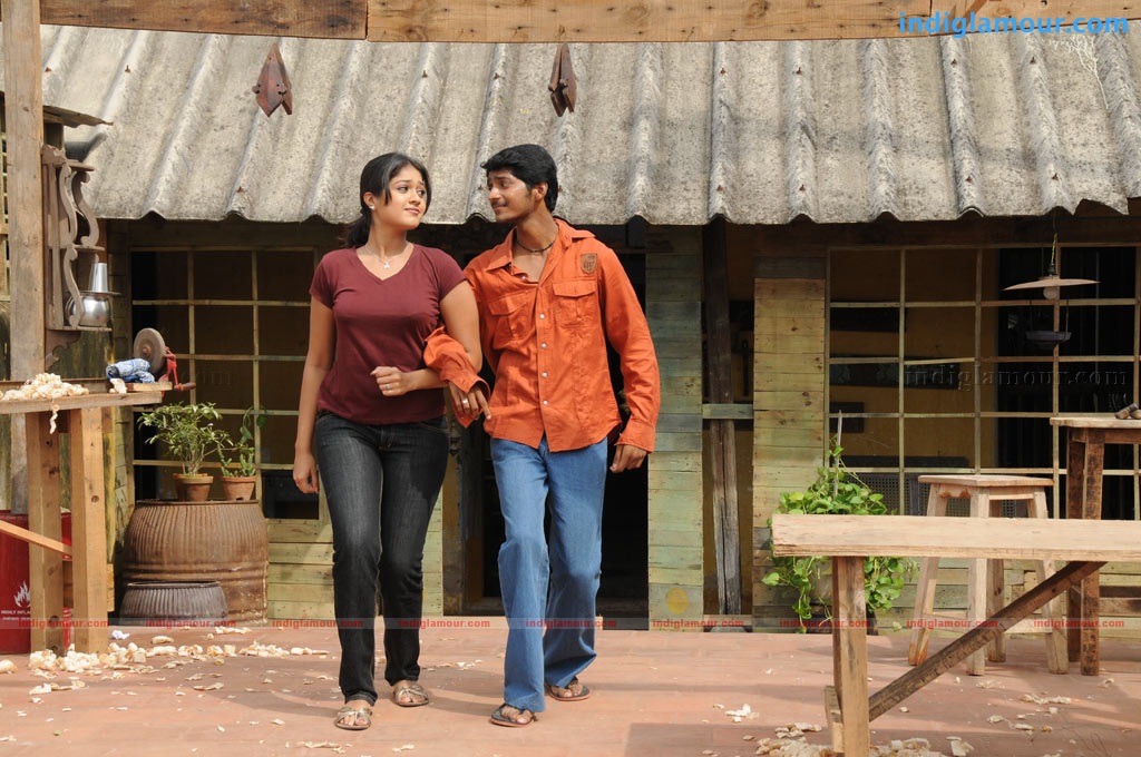 Kadhal Solla Vandhen Movie hd photo
