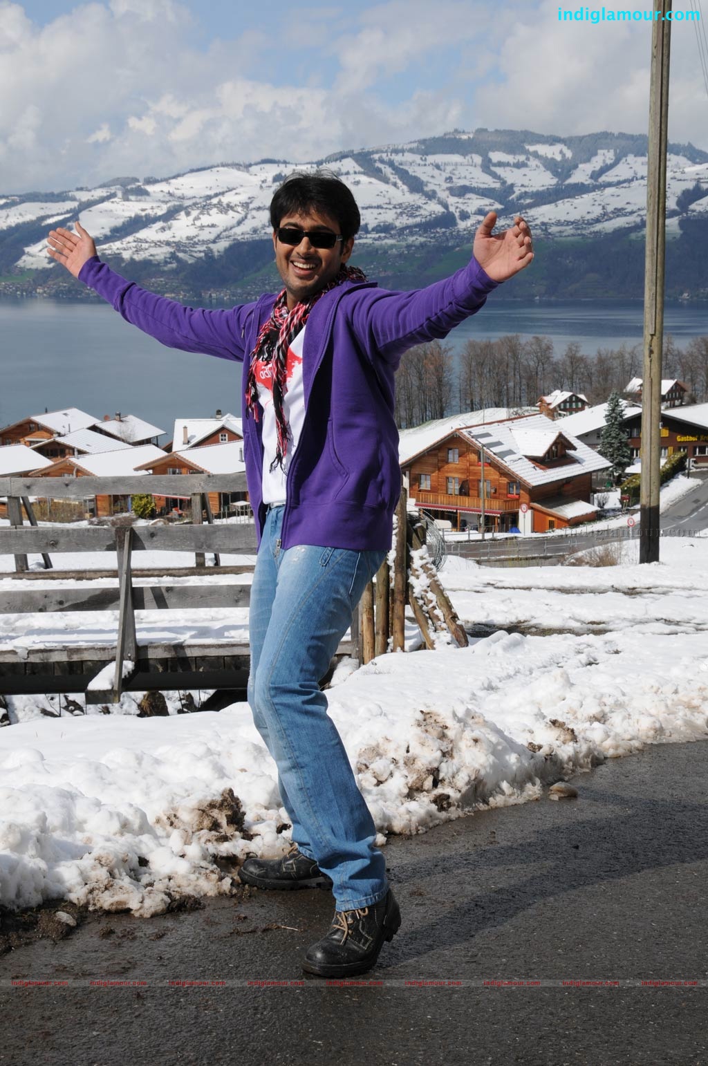 Penn Singam Movie hd photo