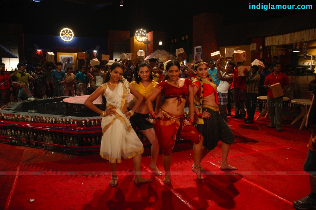 Puli Vesham Movie hd photo