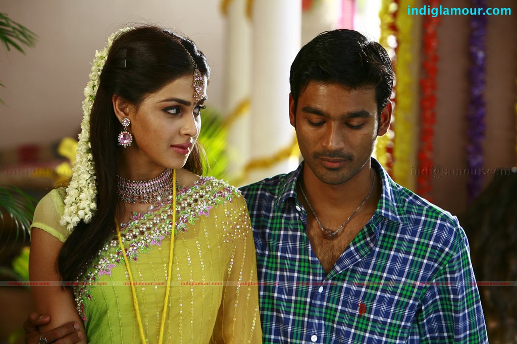 Uthama Puthiran Movie hd photo