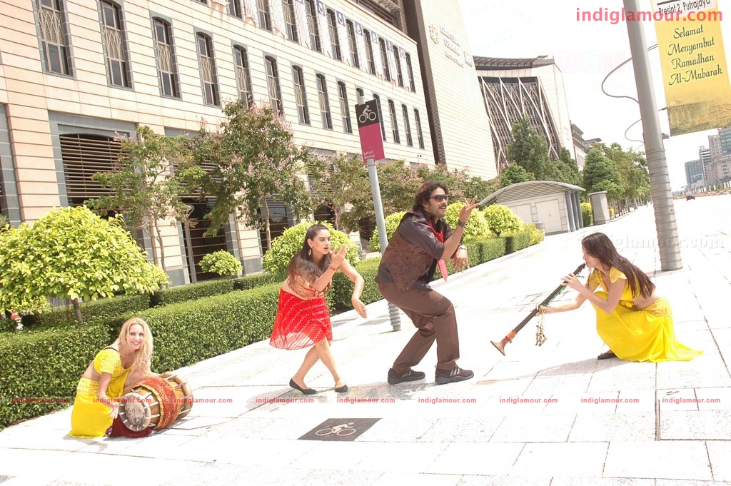 Guru Sishyan Movie hd photo