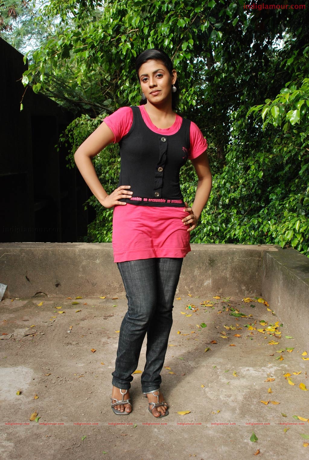 Shruthi Actress hd photo