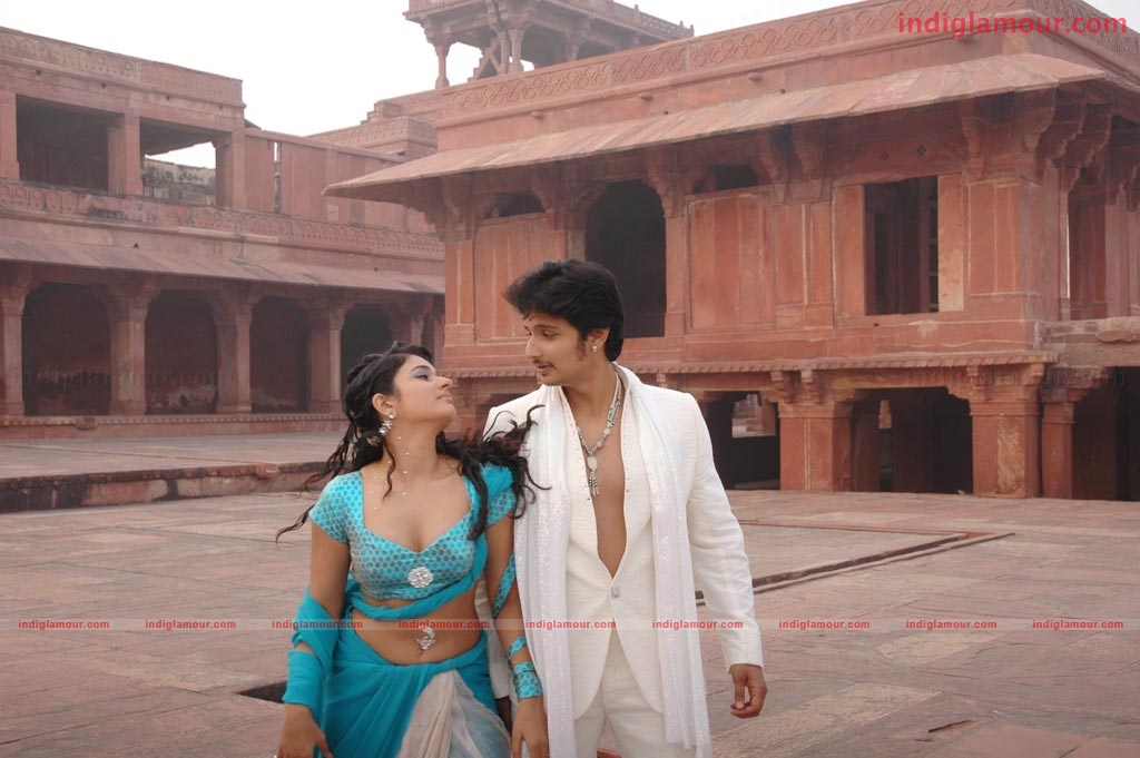 Kacheri Arambam Movie hd photo