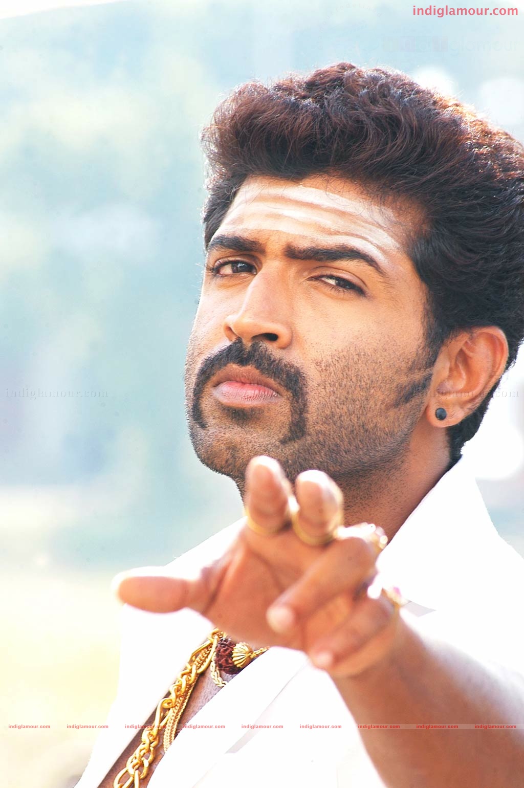 Maanja Velu Movie hd photo