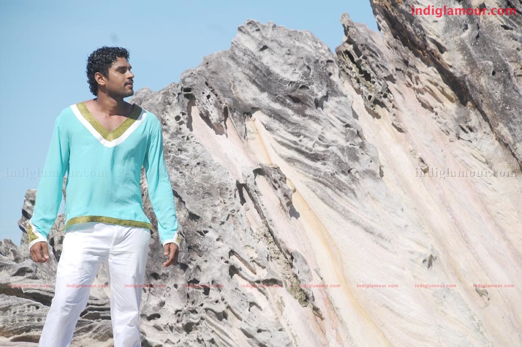 Yathumagi Movie hd photo