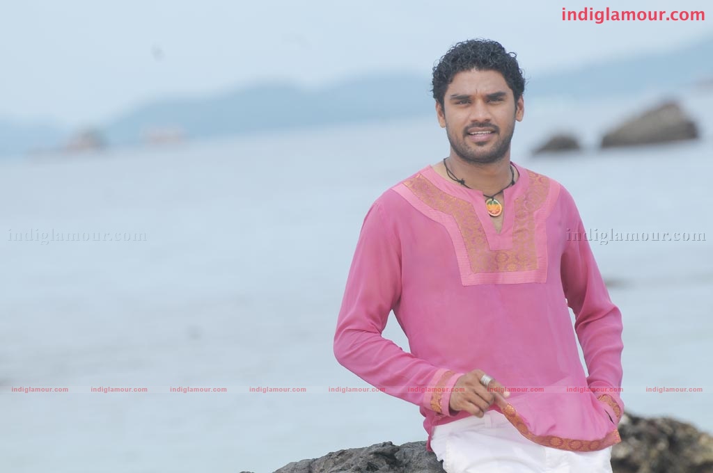 Yathumagi Movie hd photo