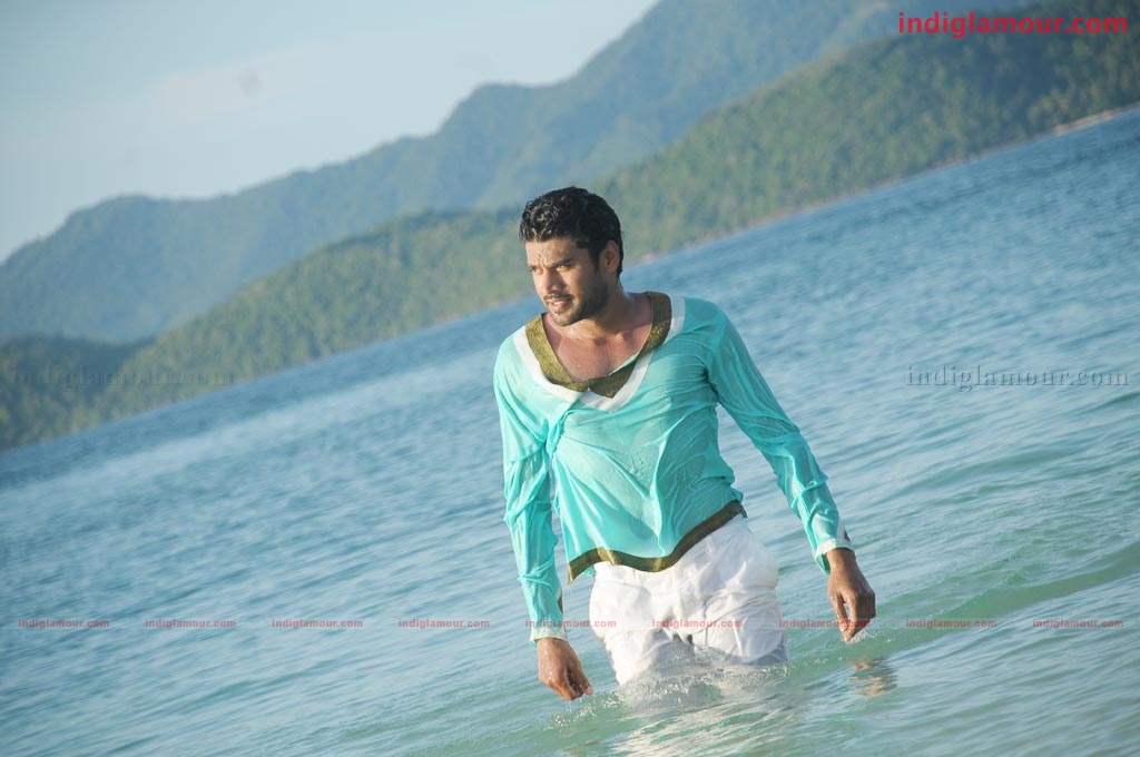 Yathumagi Movie hd photo