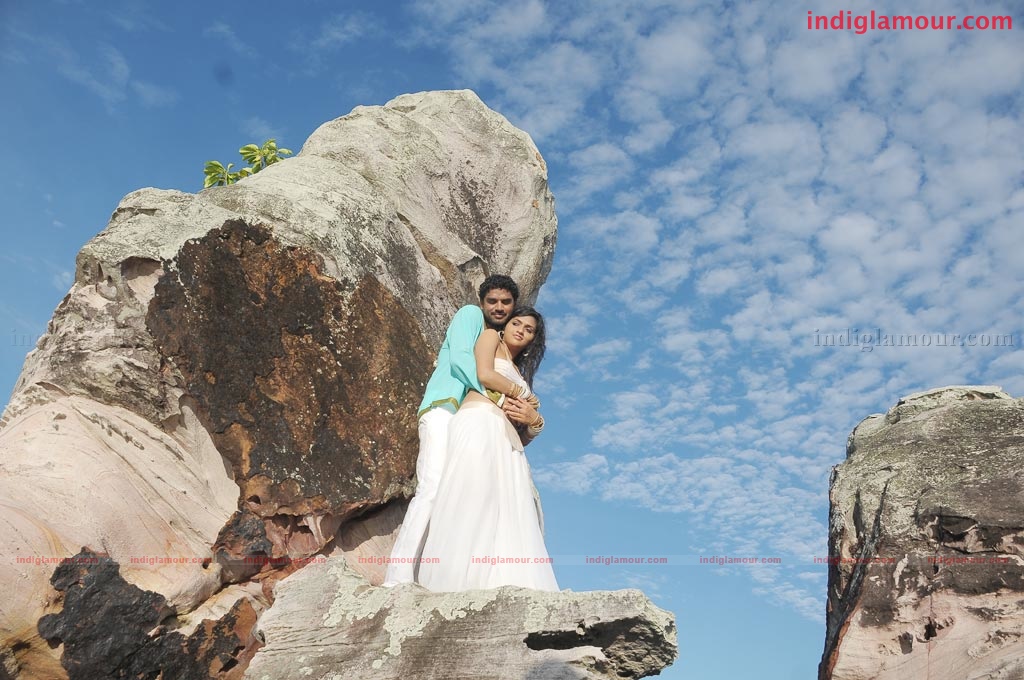 Yathumagi Movie hd photo