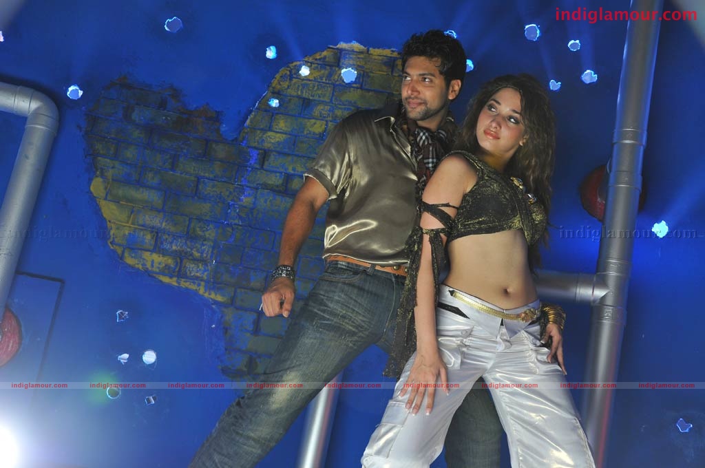 Thillalangadi Movie hd photo