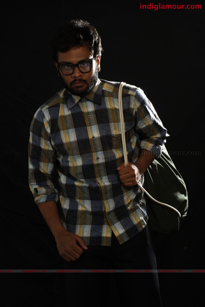 Naan Sivanagiren Movie hd photo