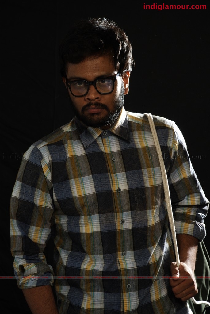 Naan Sivanagiren Movie hd photo