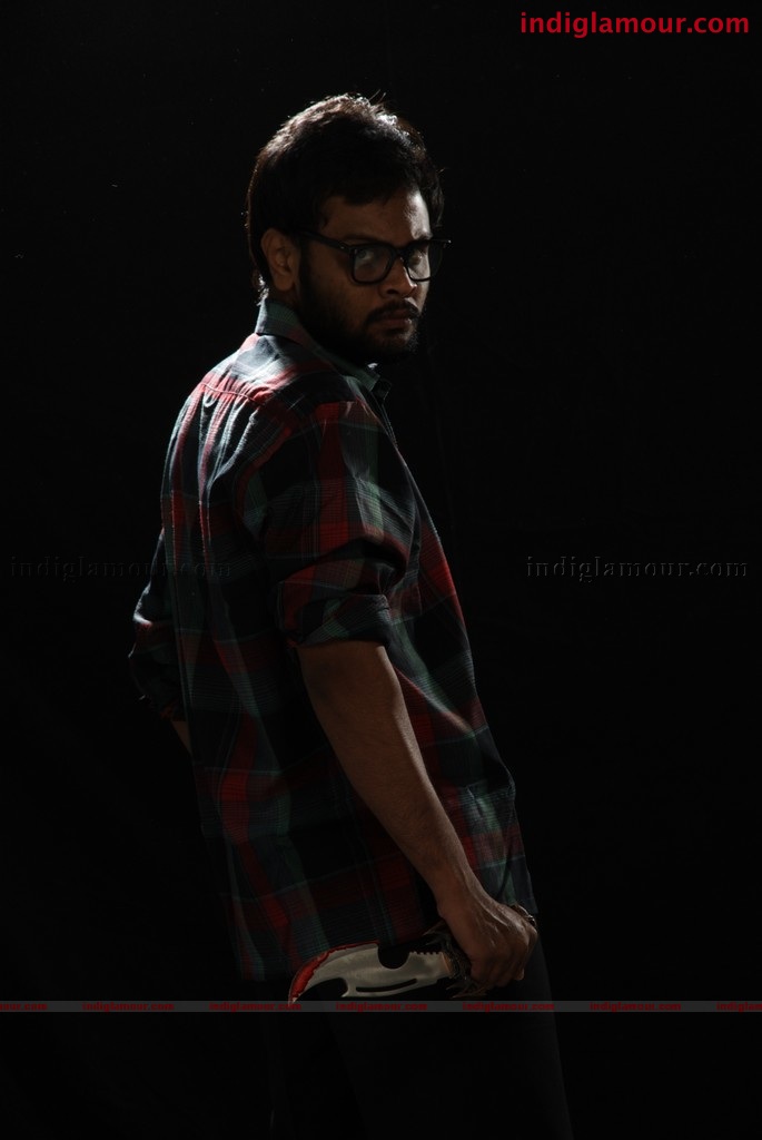 Naan Sivanagiren Movie hd photo