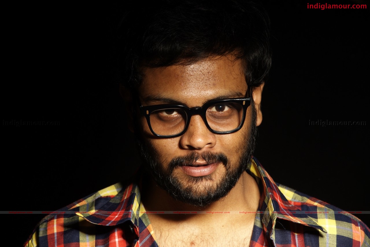 Naan Sivanagiren Movie hd photo