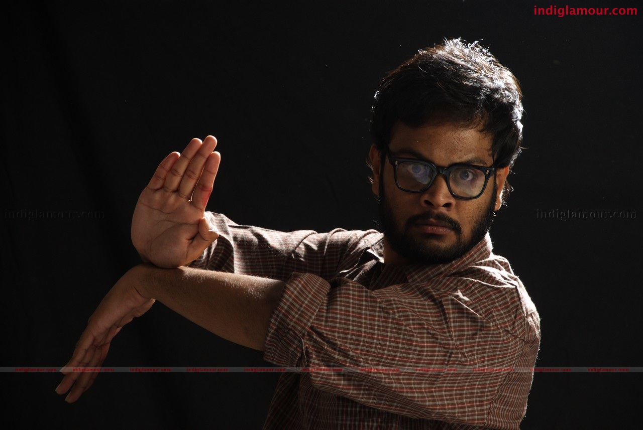 Naan Sivanagiren Movie hd photo