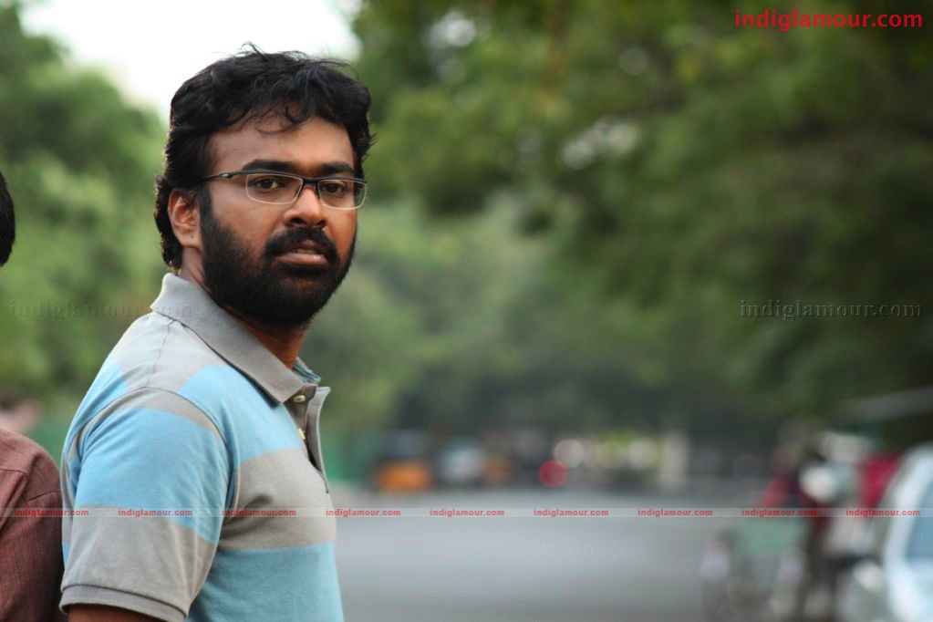Mandhira Punnaga Movie hd photo
