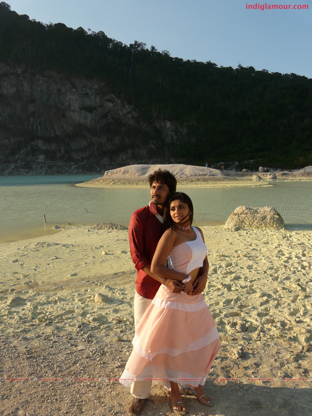 Kola Kolaya Mundhirika Movie hd photo