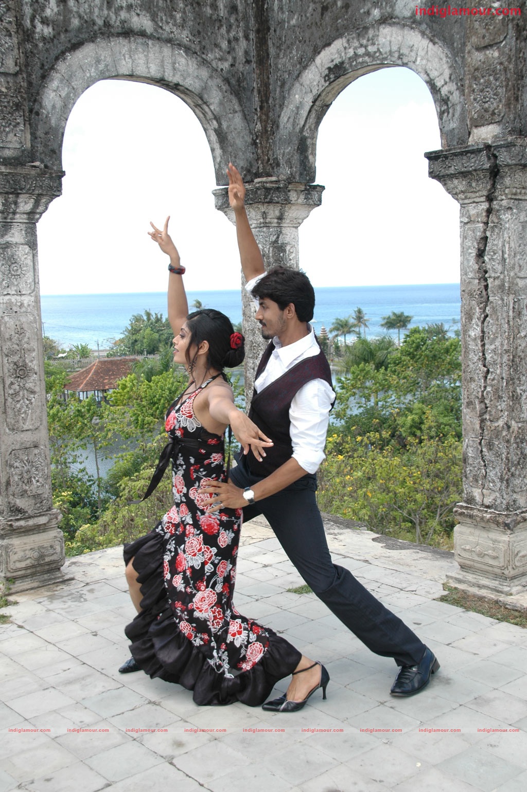 Kola Kolaya Mundhirika Movie hd photo