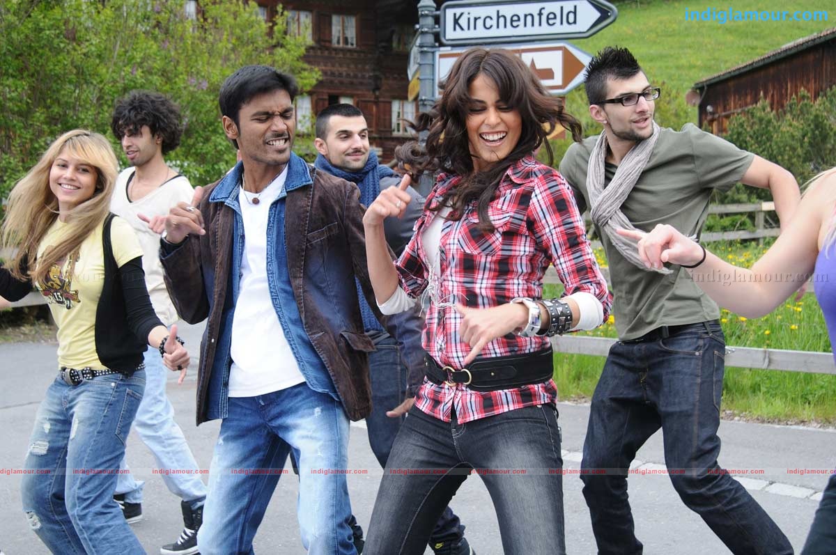 Uthama Puthiran Movie hd photo