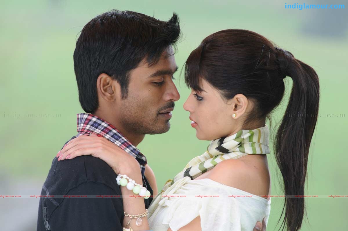 Uthama Puthiran Movie hd photo
