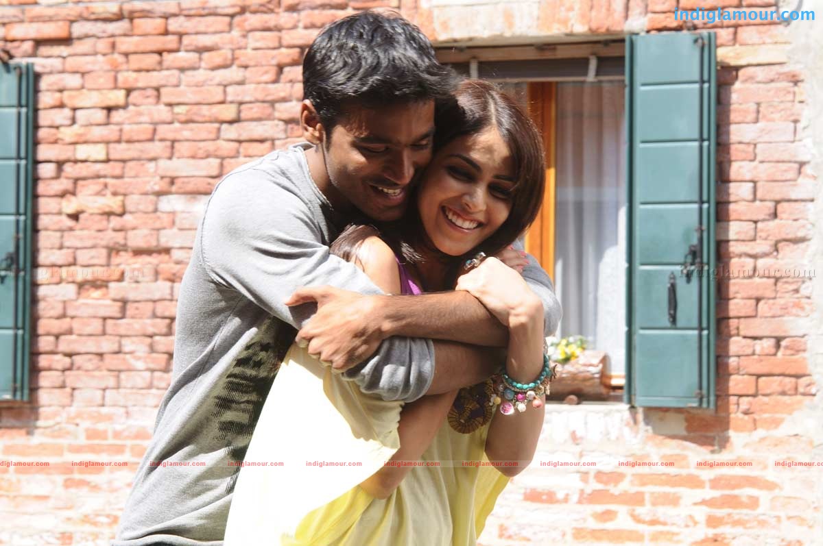 Uthama Puthiran Movie hd photo