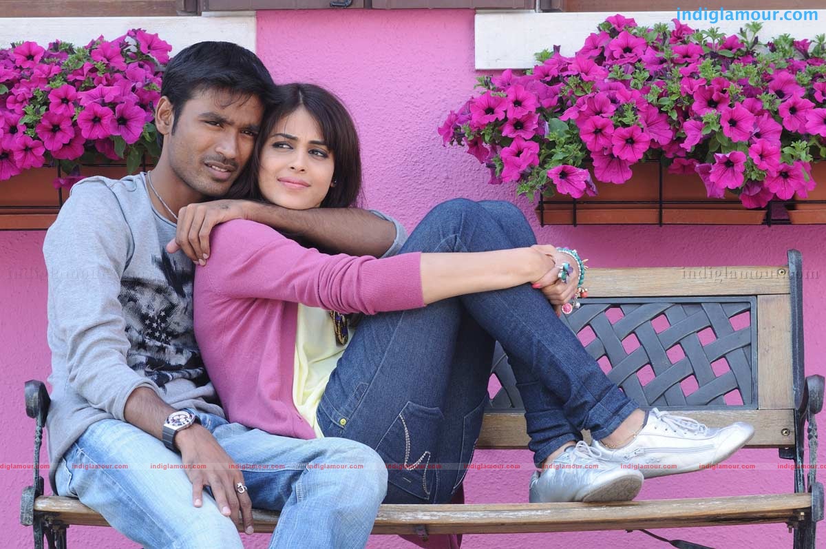 Uthama Puthiran Movie hd photo