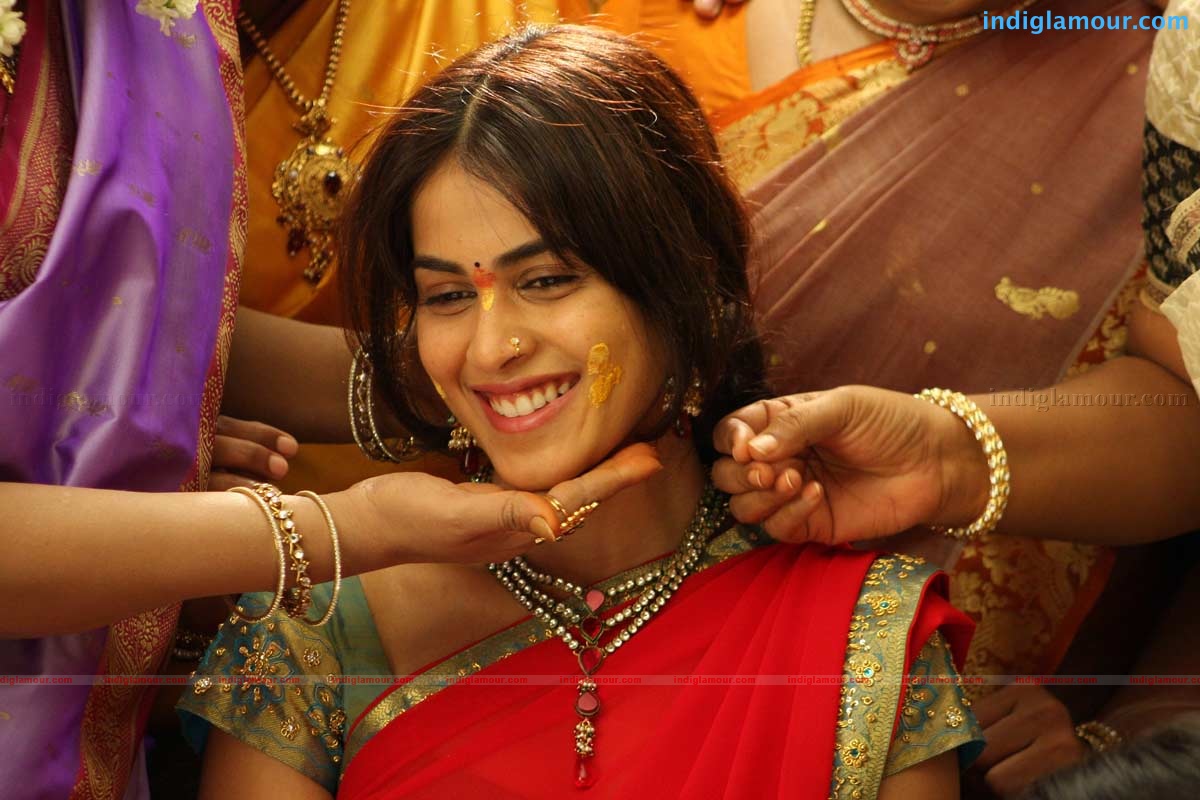 Uthama Puthiran Movie hd photo