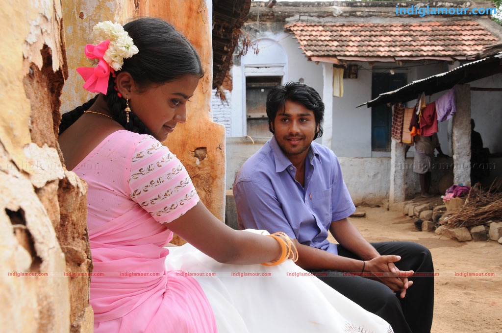 Konjam Veyil Konjam Mazhai Movie hd photo