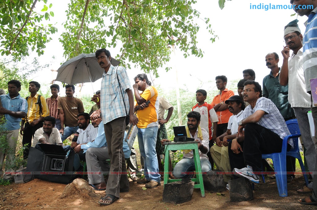 Konjam Veyil Konjam Mazhai Movie hd photo