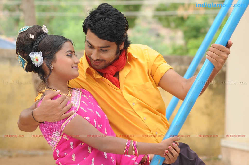 Konjam Veyil Konjam Mazhai Movie hd photo