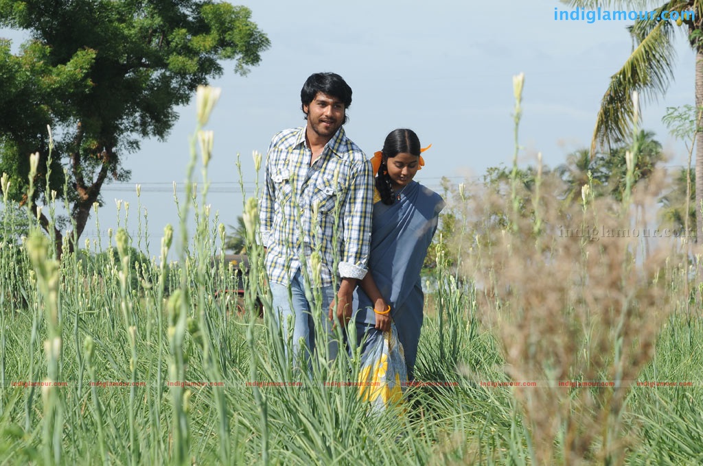 Konjam Veyil Konjam Mazhai Movie hd photo