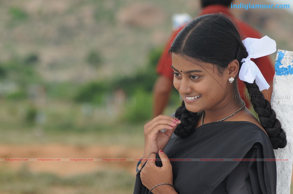 Konjam Veyil Konjam Mazhai Movie hd photo