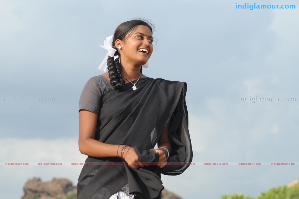 Konjam Veyil Konjam Mazhai Movie hd photo
