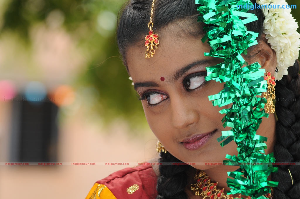 Konjam Veyil Konjam Mazhai Movie hd photo