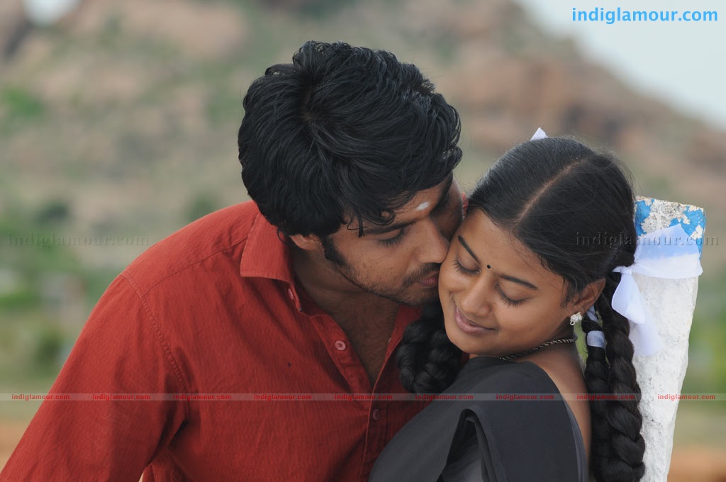 Konjam Veyil Konjam Mazhai Movie hd photo