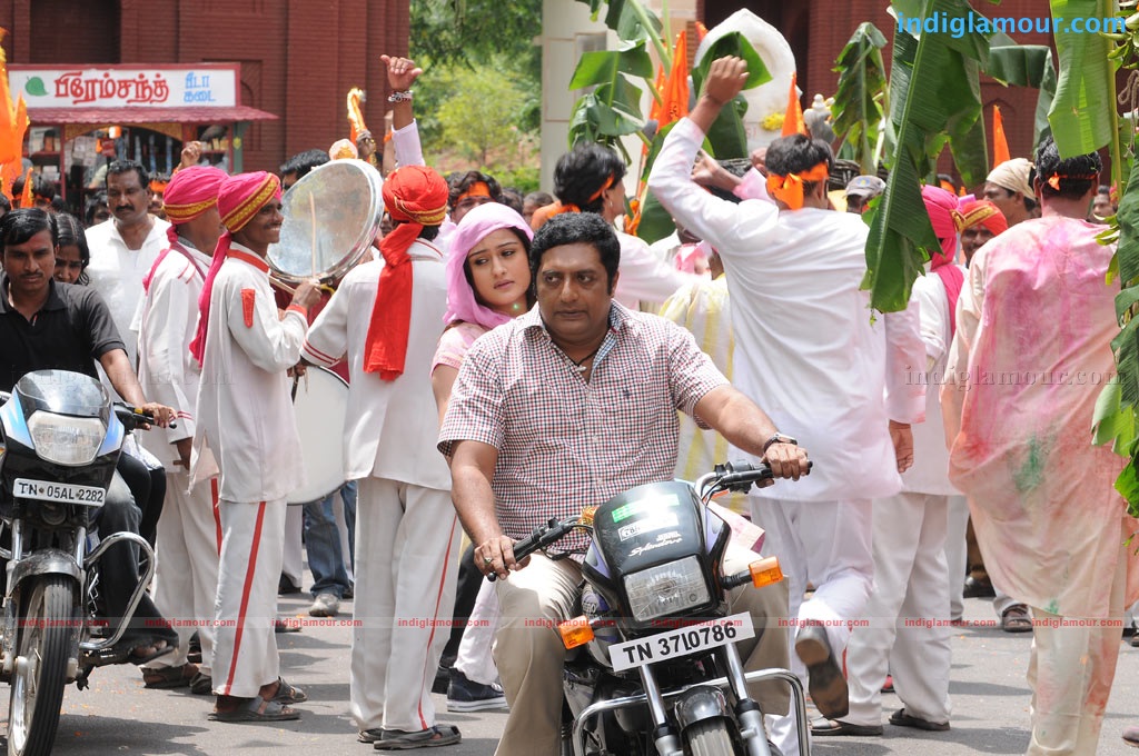 Vaanam Movie hd photo
